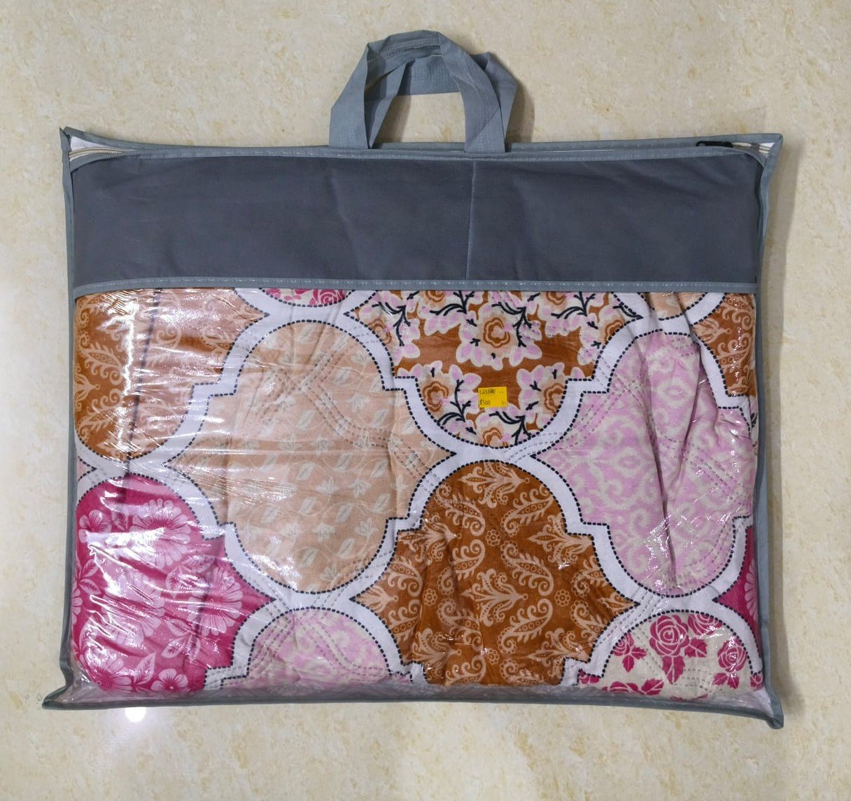 Ultra Soft Comforter – 68 x 90 Inches - Image 3